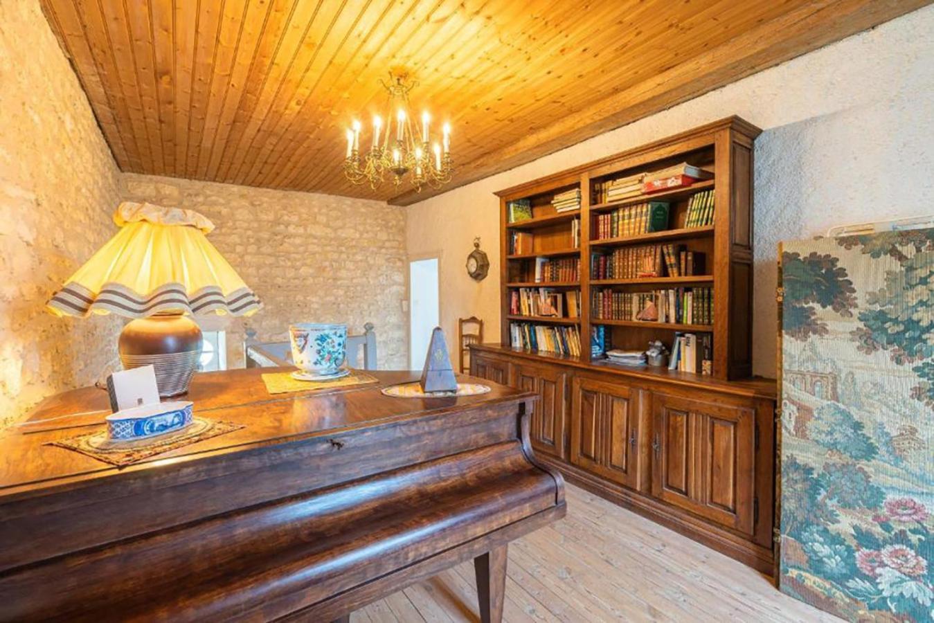 Chambres Et Table D'Hotes Maison Garesche Nieulle-sur-Seudre Bagian luar foto