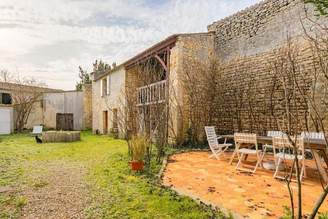 Chambres Et Table D'Hotes Maison Garesche Nieulle-sur-Seudre Bagian luar foto